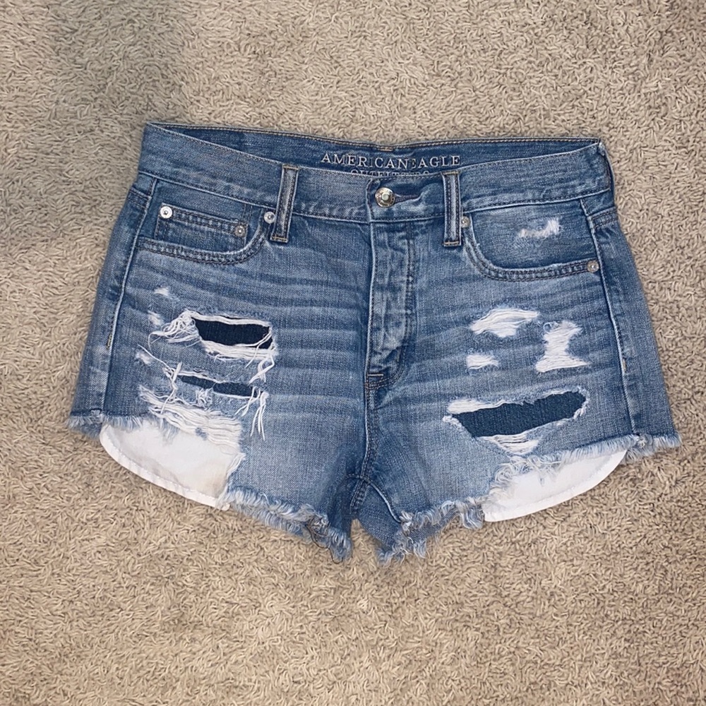 distressed American Eagle jean shorts, size 4